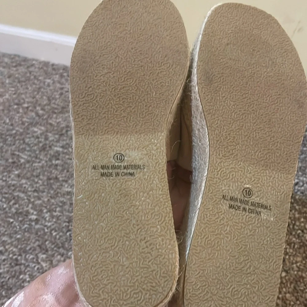Womens Like New Lulus O'Ahu 2 Mauve Suede Espadrille Platforms